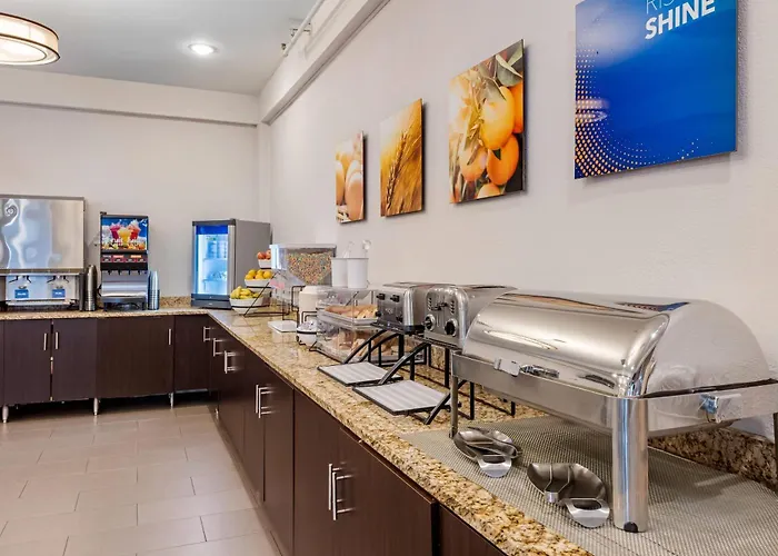 Comfort Msp Airport - Mall Of America Inn 4*