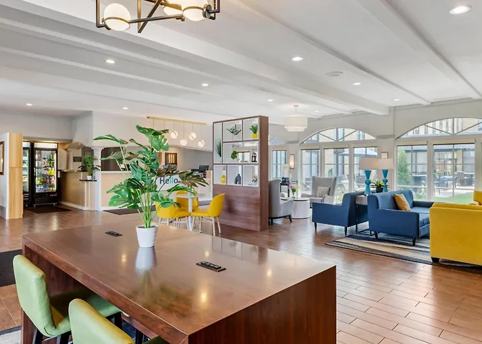 Comfort Msp Airport - Mall Of America Inn 4*