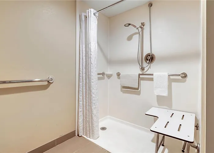 Comfort Msp Airport - Mall Of America Inn 4*