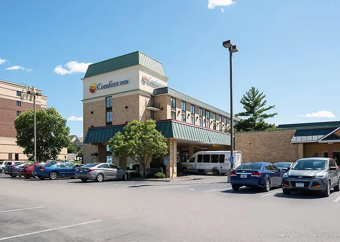 Comfort Msp Airport - Mall Of America 4*